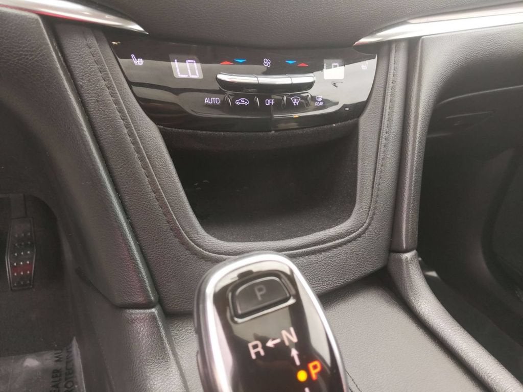 2019 Cadillac XT5 Luxury FWD
