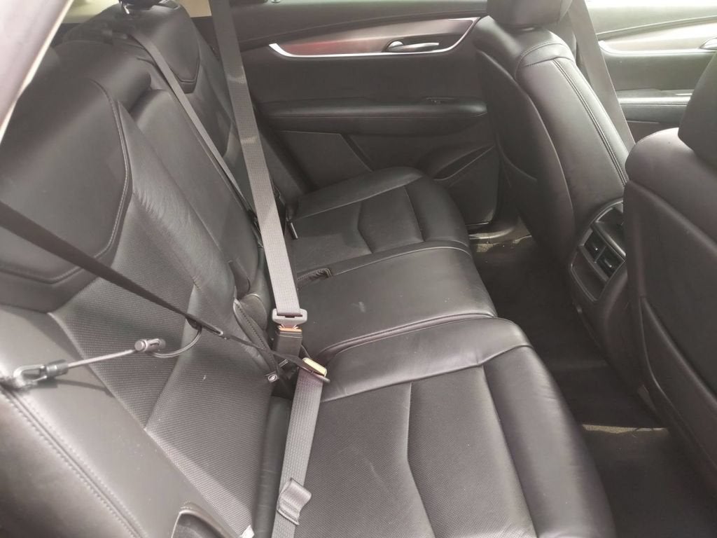 2019 Cadillac XT5 Luxury FWD