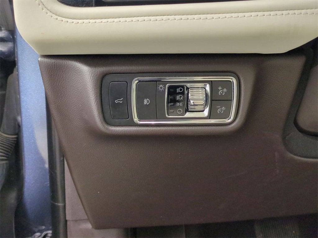 2021 Lincoln Aviator Black Label