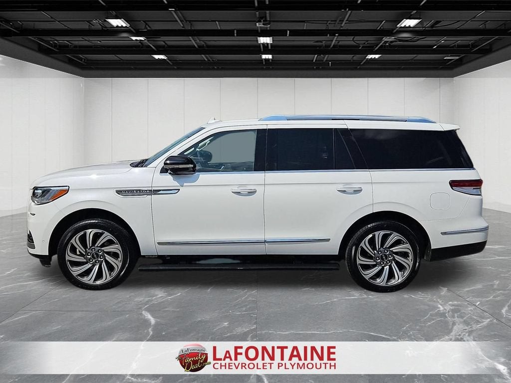 2023 Lincoln Navigator Reserve