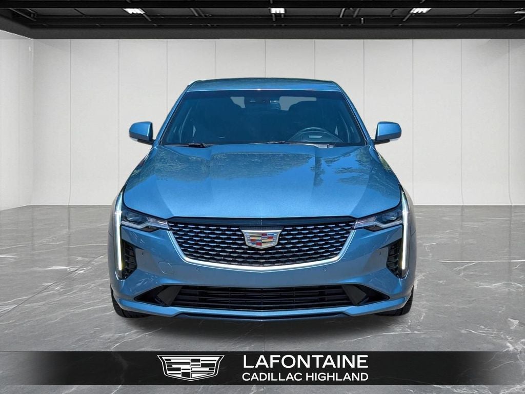 2023 Cadillac CT4 Premium Luxury