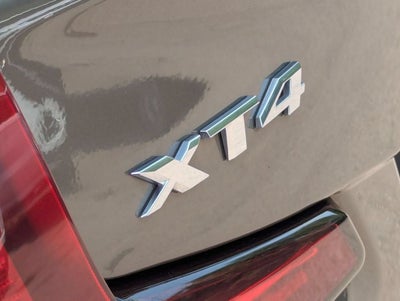 2020 Cadillac XT4 Premium Luxury