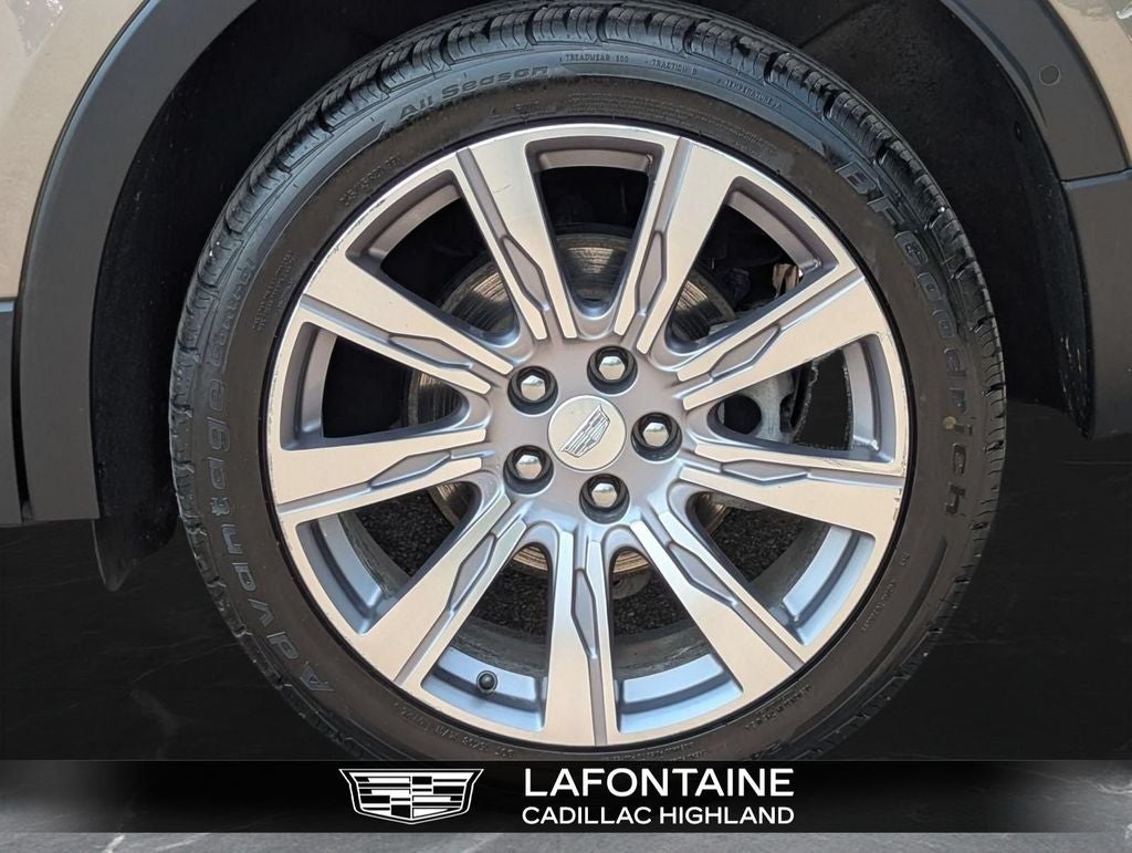2020 Cadillac XT4 Premium Luxury