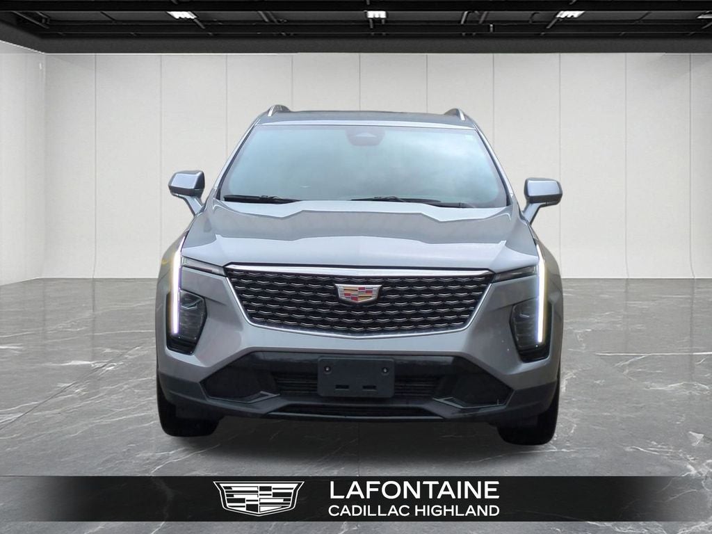 2025 Cadillac XT4 Premium Luxury