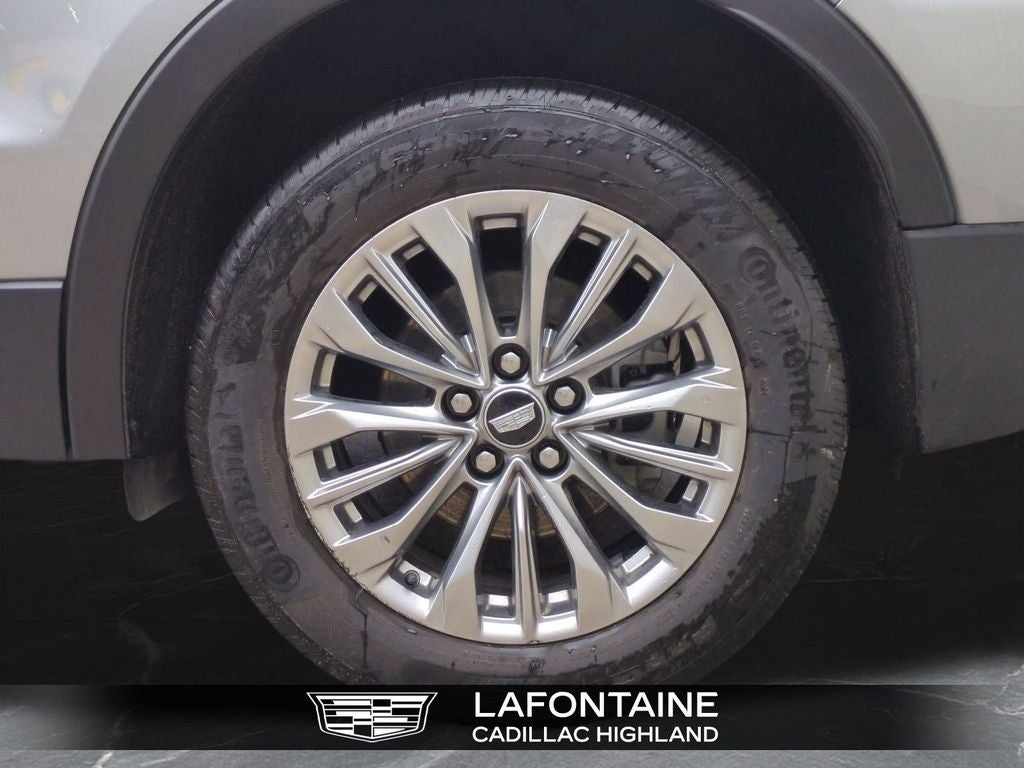 2025 Cadillac XT4 Premium Luxury