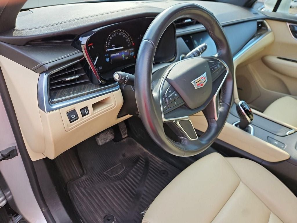 2017 Cadillac XT5 Base