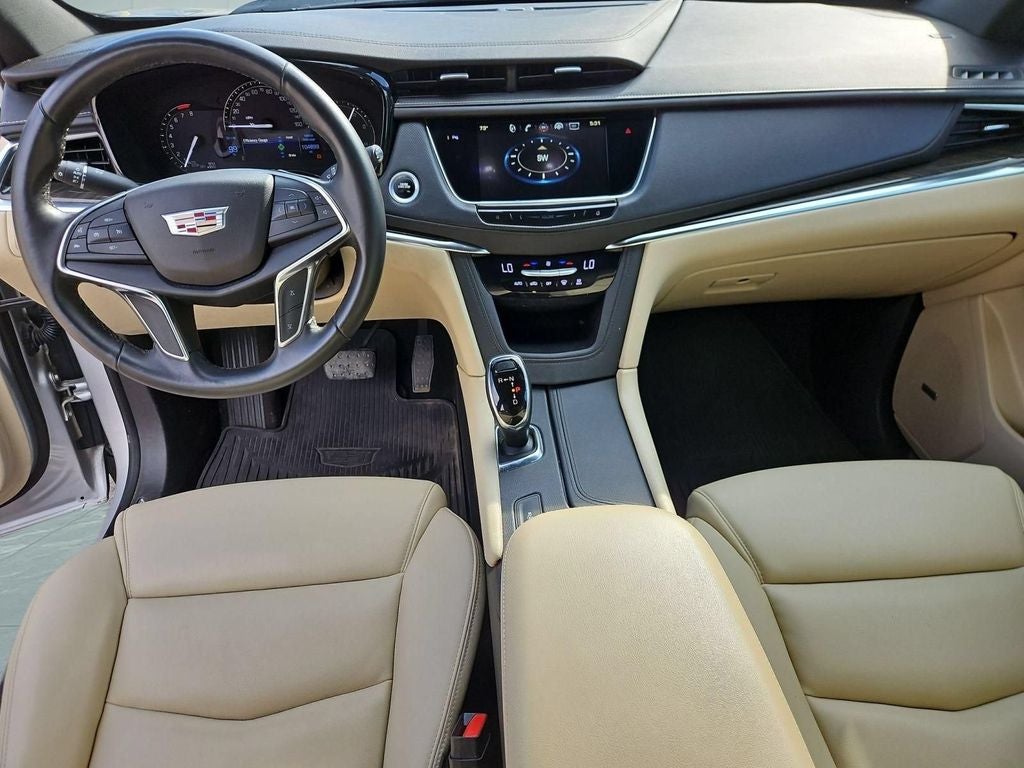 2017 Cadillac XT5 Base