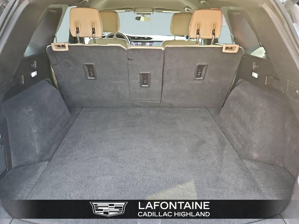 2017 Cadillac XT5 Base