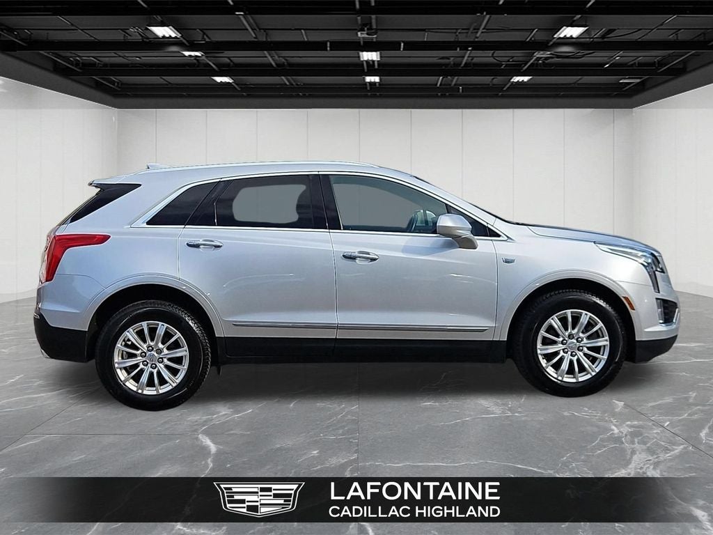 2017 Cadillac XT5 Base