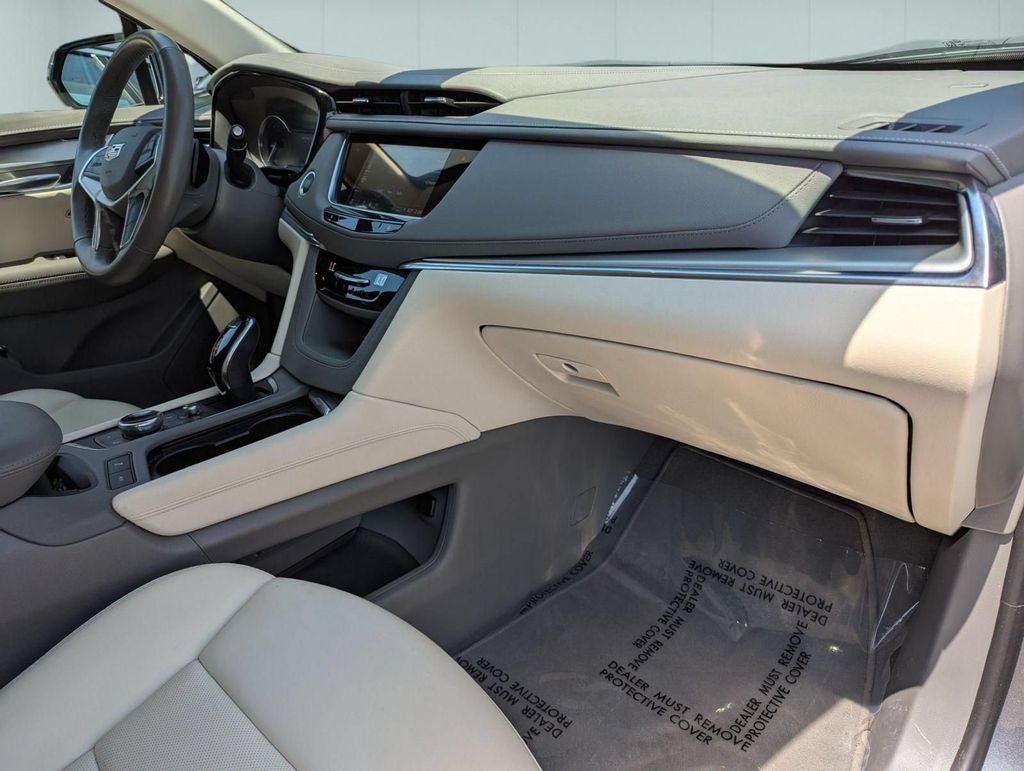 2022 Cadillac XT5 Premium Luxury