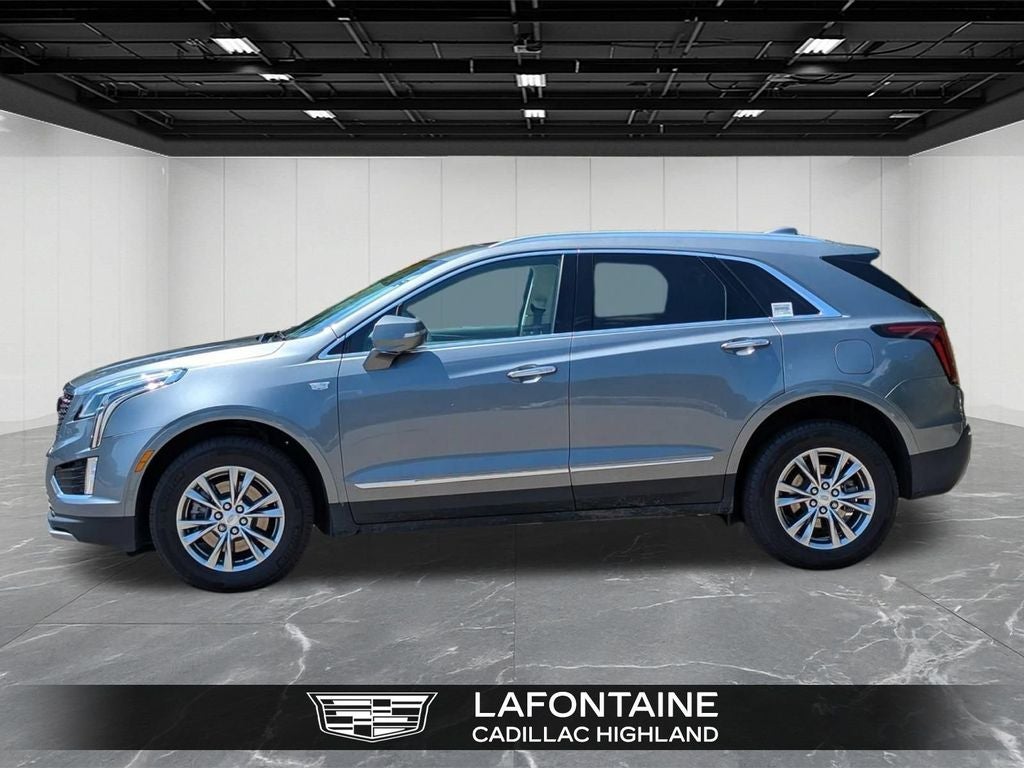 2022 Cadillac XT5 Premium Luxury