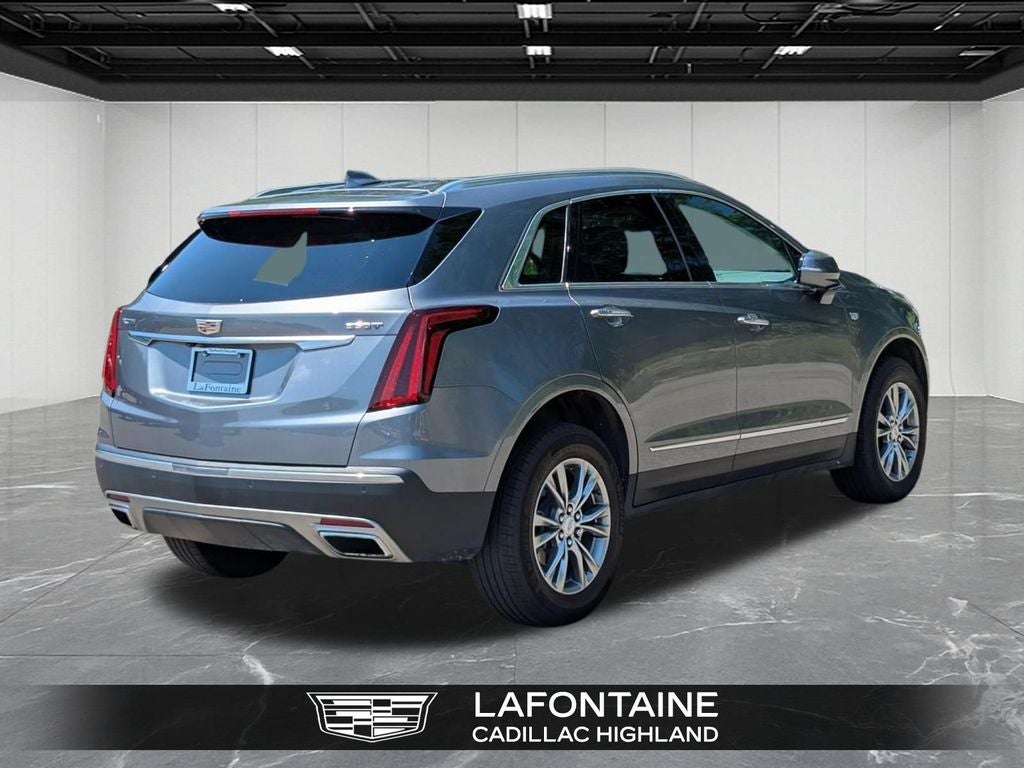 2022 Cadillac XT5 Premium Luxury