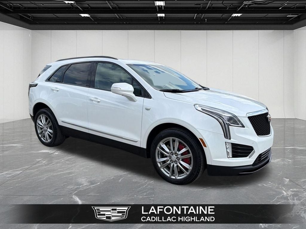 2023 Cadillac XT5 Sport