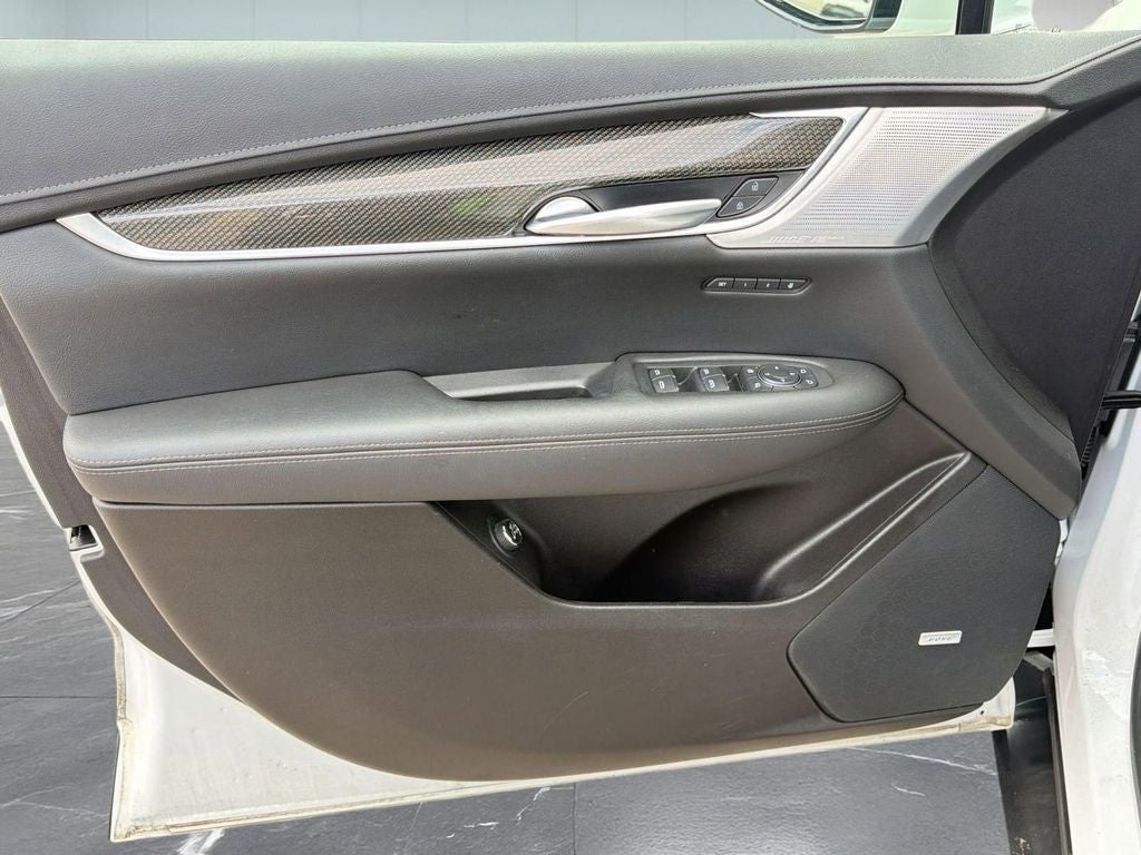 2023 Cadillac XT5 Sport
