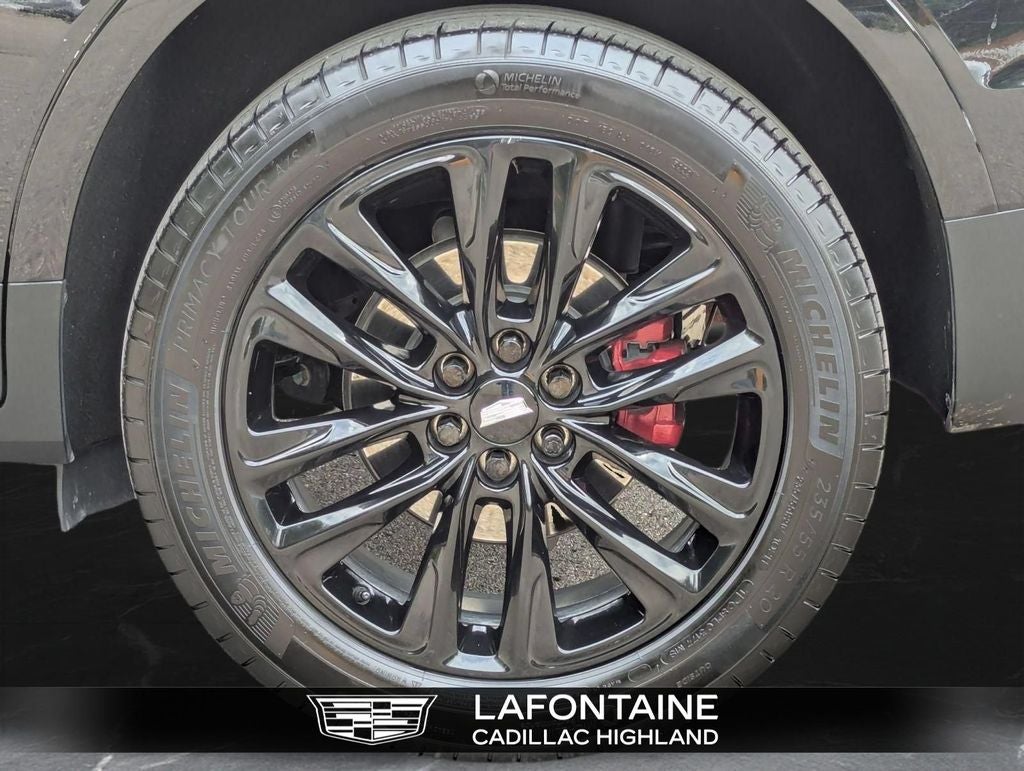 2023 Cadillac XT5 Sport