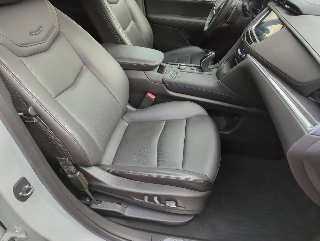 2024 Cadillac XT5 Sport