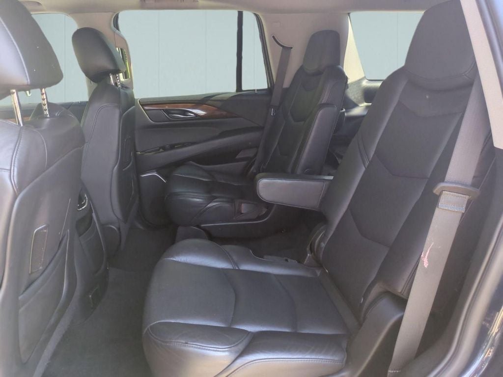 2020 Cadillac Escalade Luxury