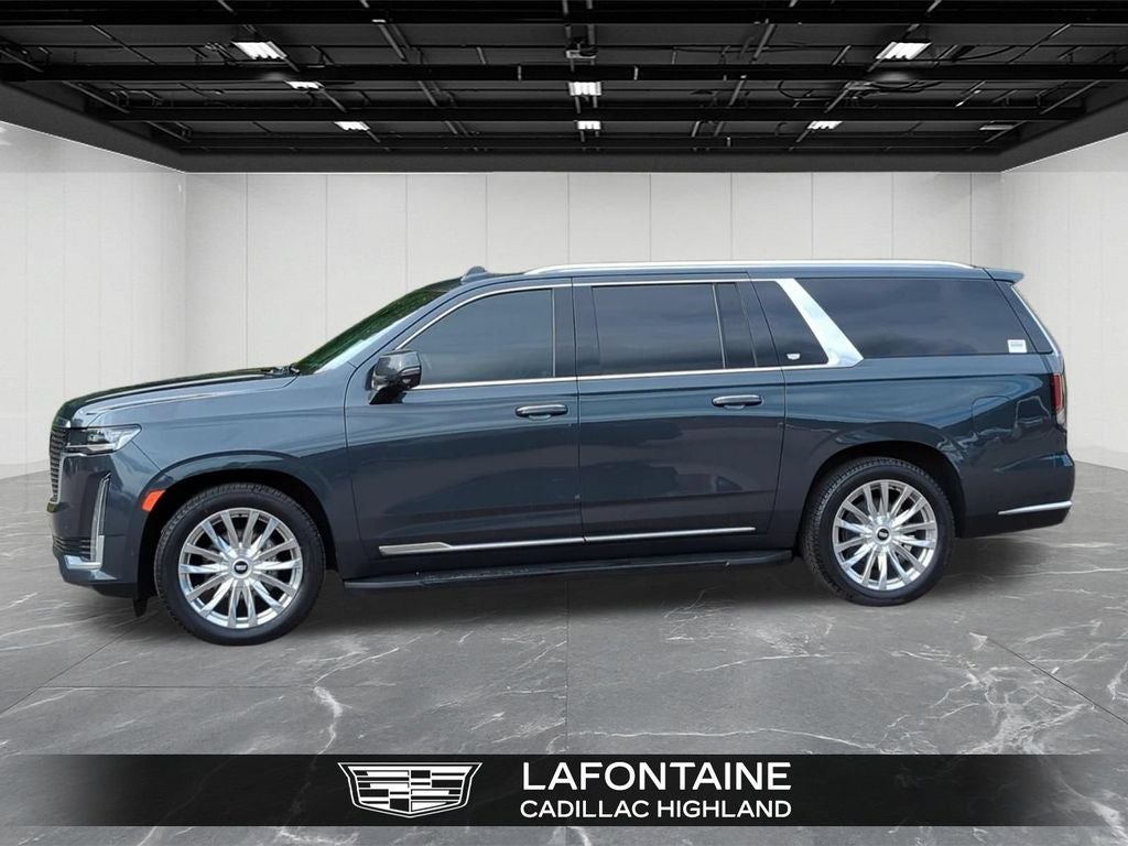 2022 Cadillac Escalade ESV Premium