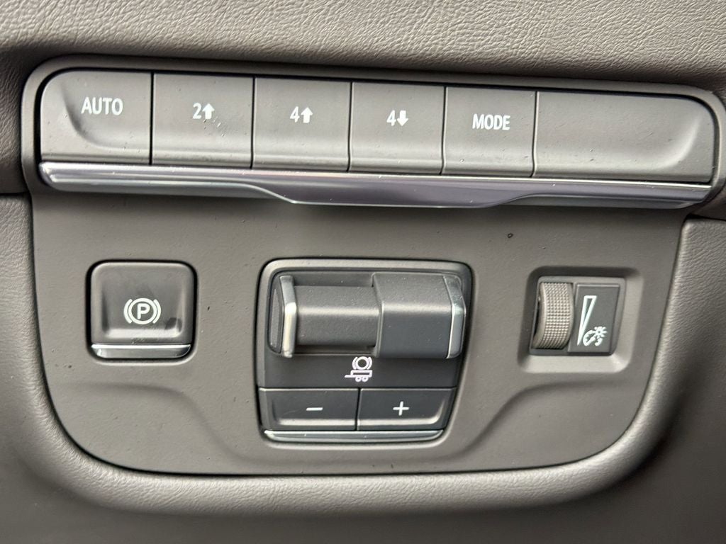 2025 Cadillac Escalade Sport