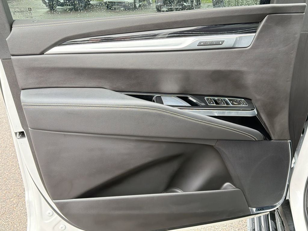 2025 Cadillac Escalade Sport