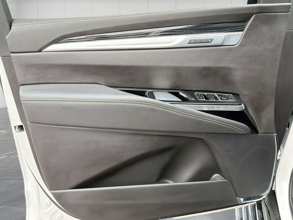 2025 Cadillac Escalade Sport