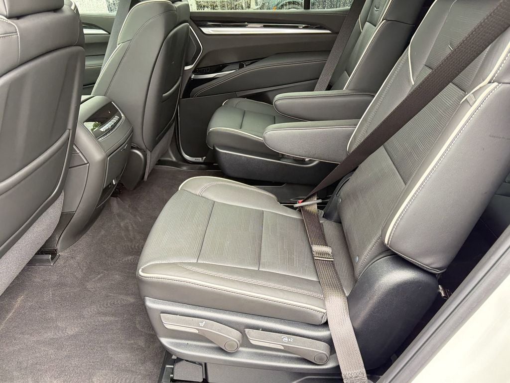 2025 Cadillac Escalade Sport