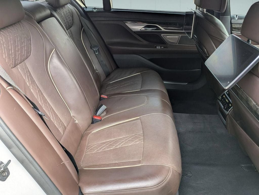 2019 BMW 7 Series 750i xDrive