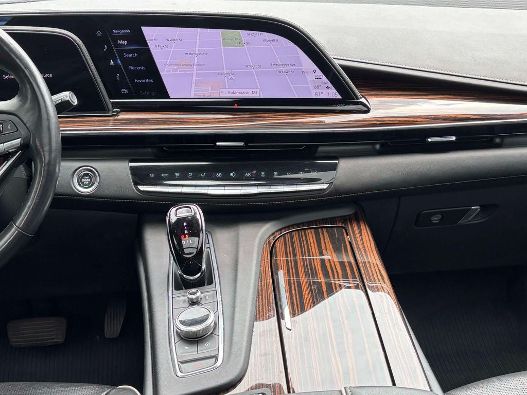 2023 Cadillac Escalade Premium Luxury