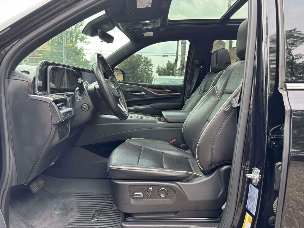 2023 Cadillac Escalade Premium Luxury