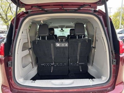 2018 Chrysler Pacifica Touring L Plus