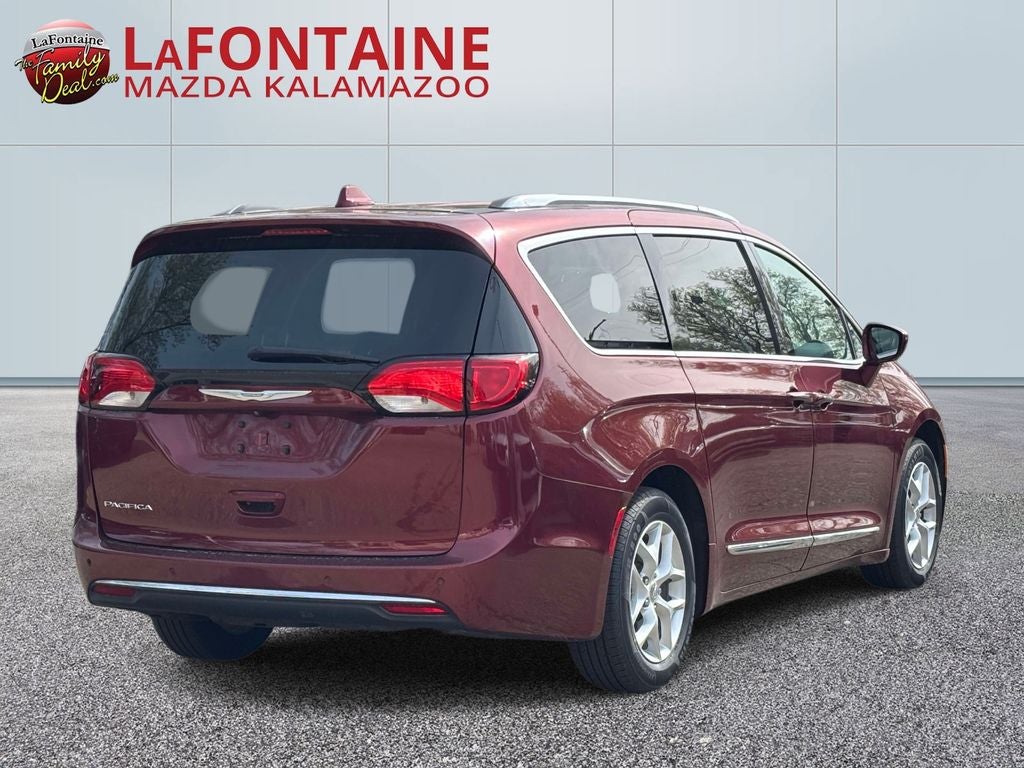 2018 Chrysler Pacifica Touring L Plus