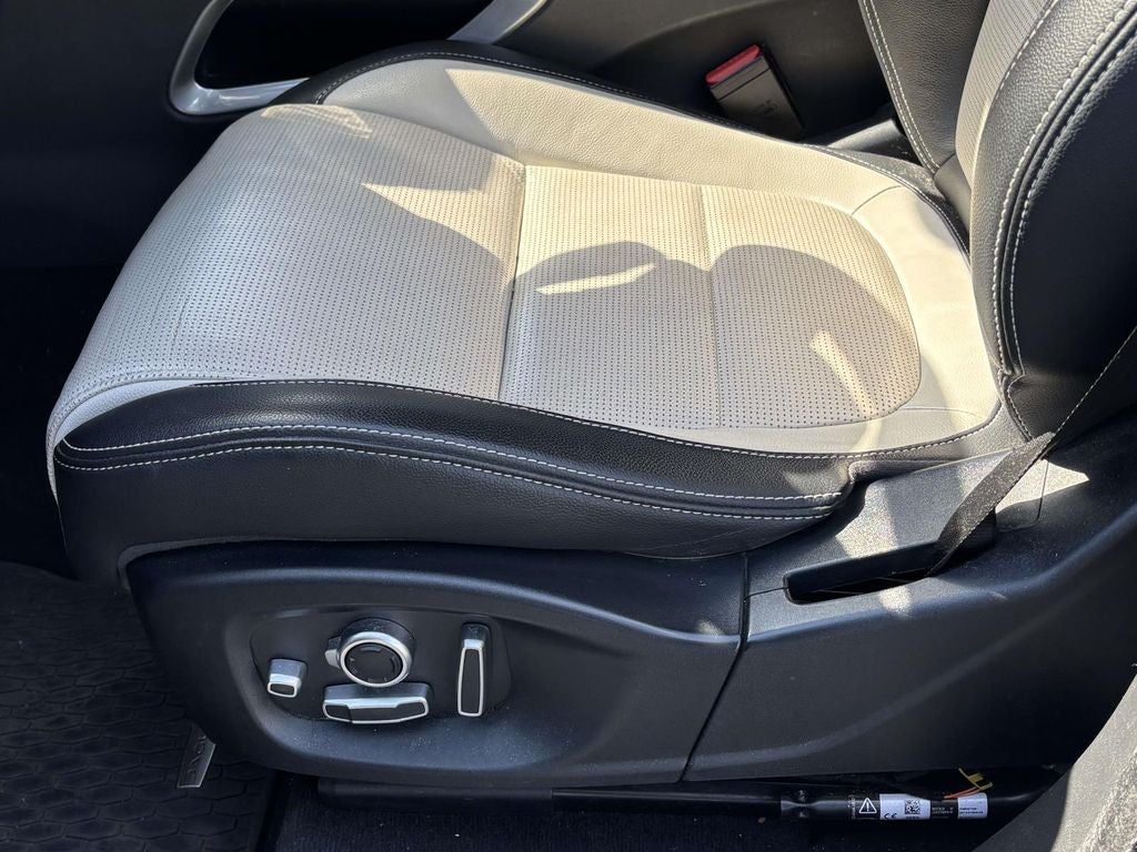 2018 Jaguar F-PACE 25t R-Sport