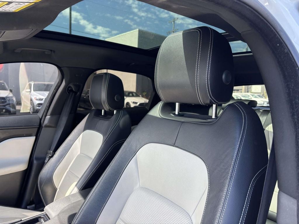 2018 Jaguar F-PACE 25t R-Sport