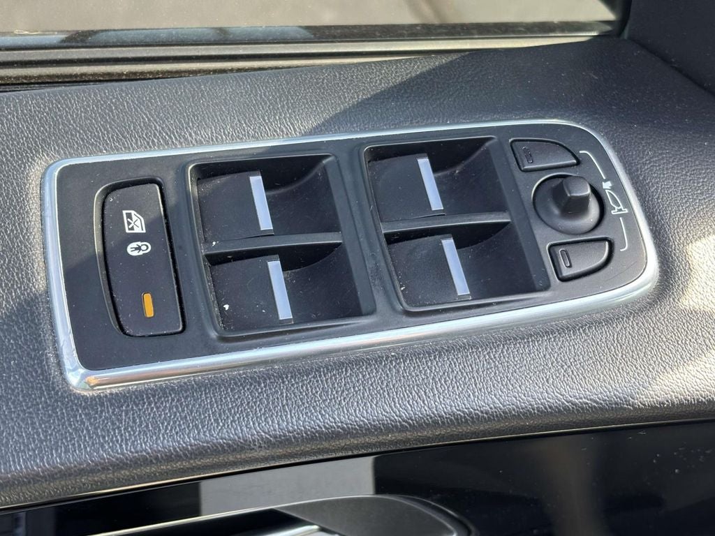 2018 Jaguar F-PACE 25t R-Sport