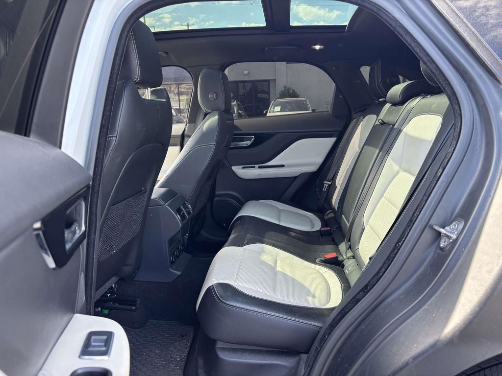 2018 Jaguar F-PACE 25t R-Sport