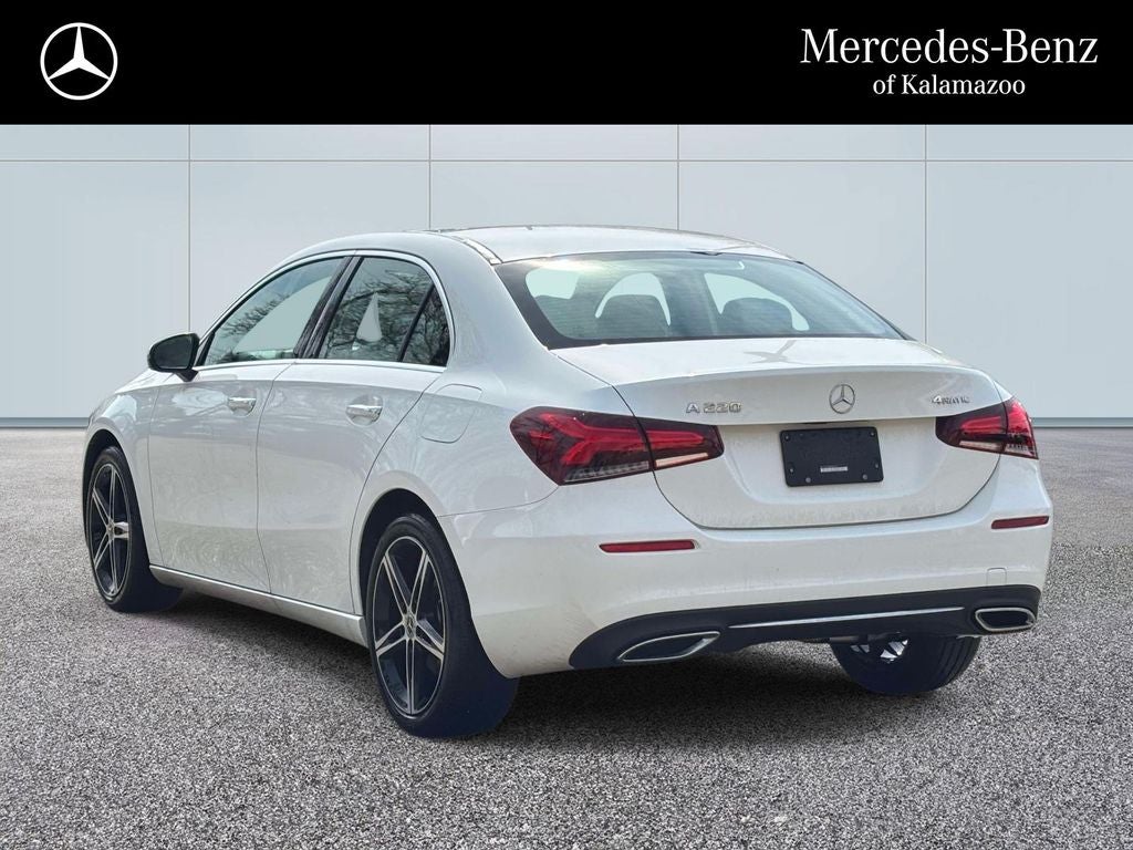 2022 Mercedes-Benz A-Class A 220 4MATIC®