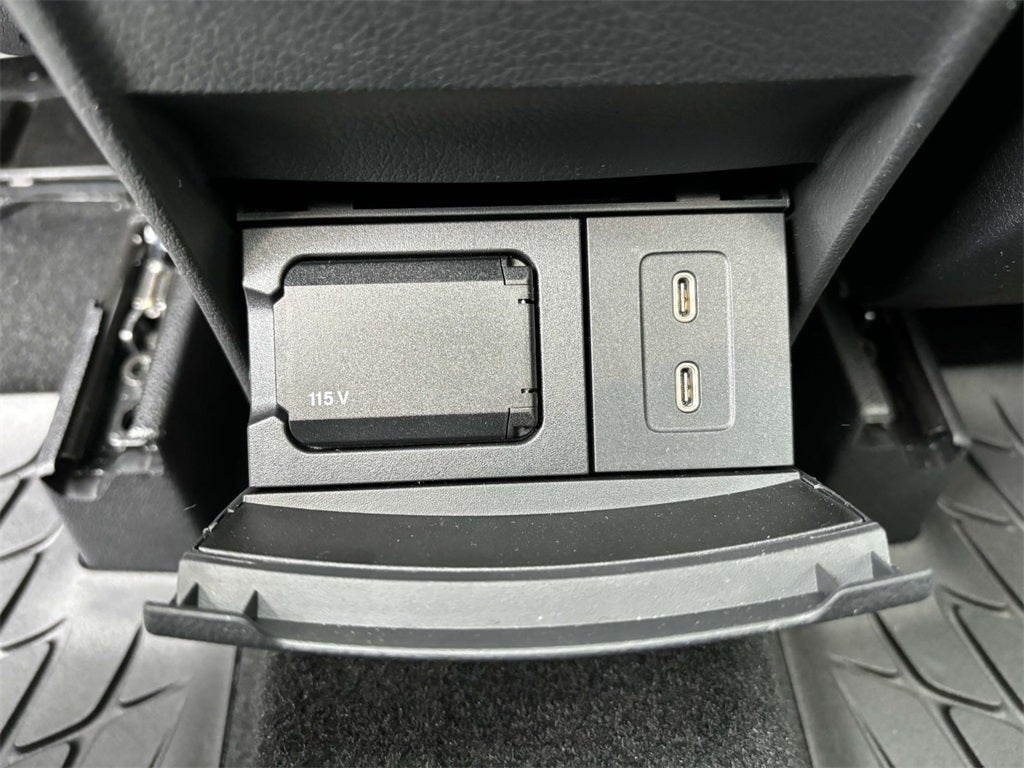 2024 Mercedes-Benz GLB GLB 250 4MATIC®