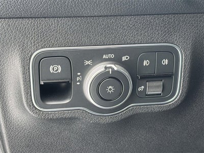 2025 Mercedes-Benz GLB GLB 250 4MATIC®