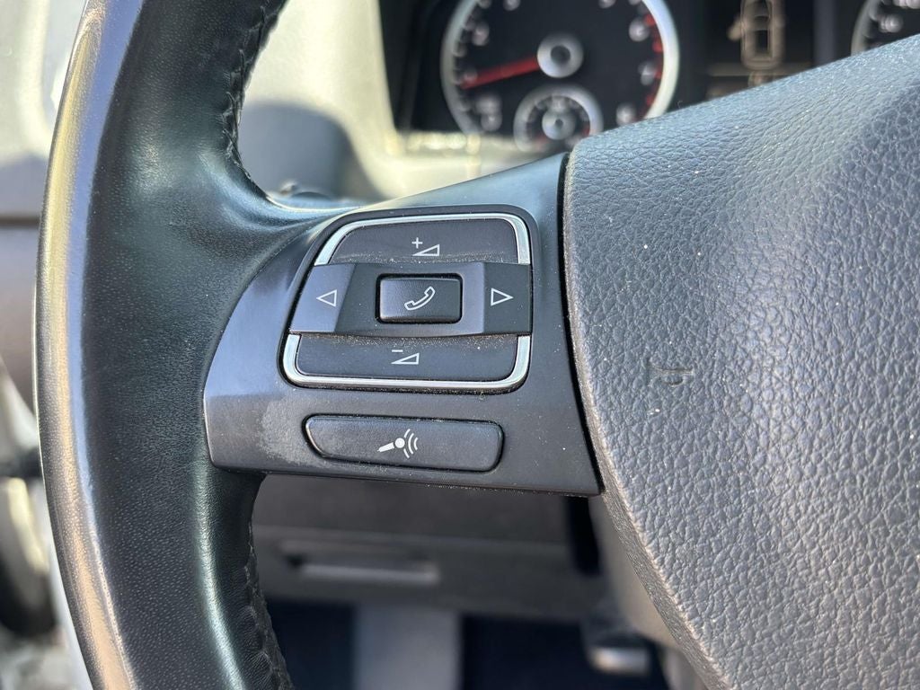 2013 Volkswagen Tiguan S 4Motion