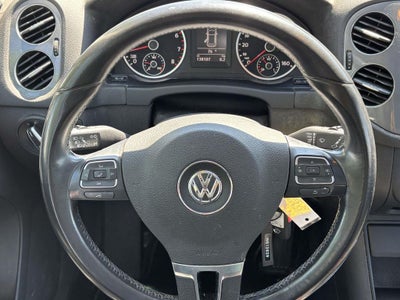 2013 Volkswagen Tiguan S 4Motion
