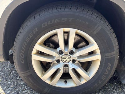 2013 Volkswagen Tiguan S 4Motion