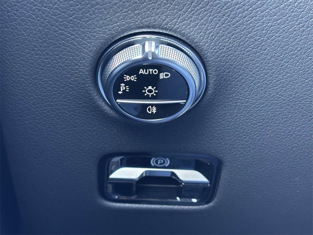 2025 Mercedes-Benz GLC GLC 300 4MATIC®