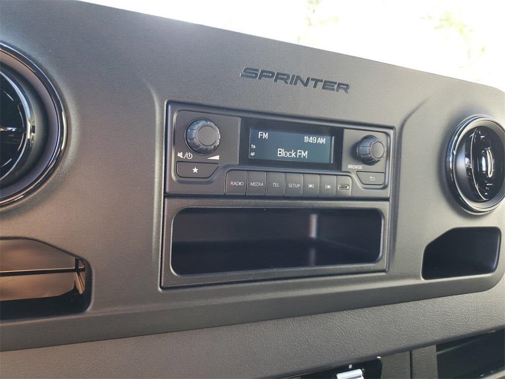 2025 Mercedes-Benz Sprinter 2500 Cargo 144 WB