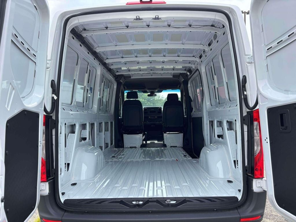 2026 Mercedes-Benz Sprinter 2500 Worker