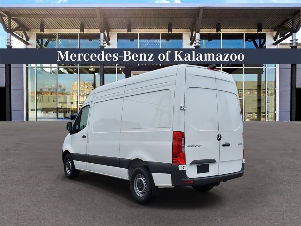 2025 Mercedes-Benz Sprinter 2500 2500 Standard Roof I4 Diesel 144" RWD