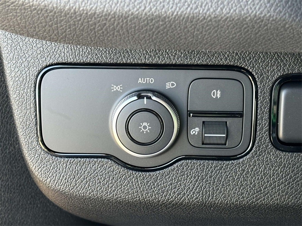 2025 Mercedes-Benz Sprinter 2500 2500 Standard Roof I4 Diesel 144" RWD