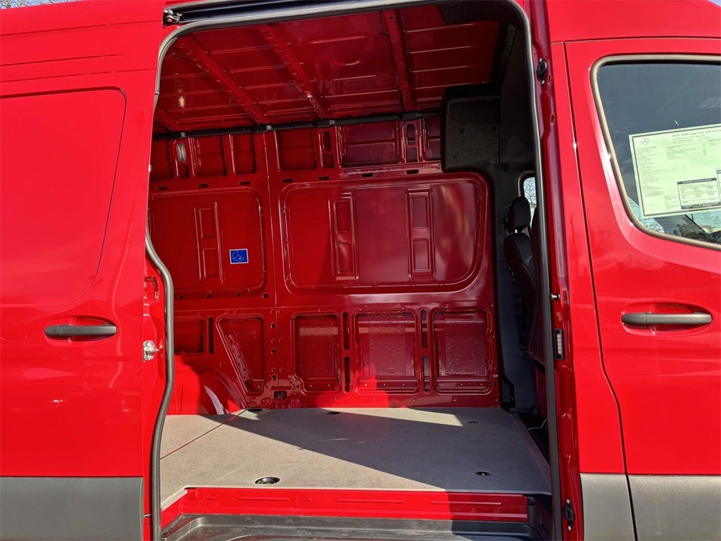 2025 Mercedes-Benz Sprinter 2500 2500 Standard Roof I4 Diesel 144" RWD
