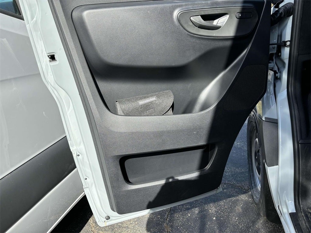 2025 Mercedes-Benz Sprinter 2500 High Roof