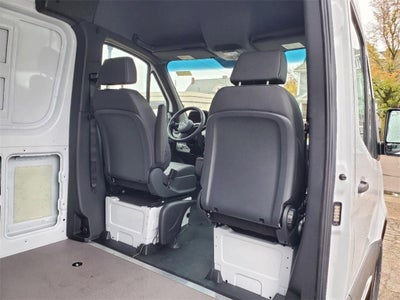 2025 Mercedes-Benz Sprinter 2500 2500 Standard Roof I4 Diesel HO 144" RWD
