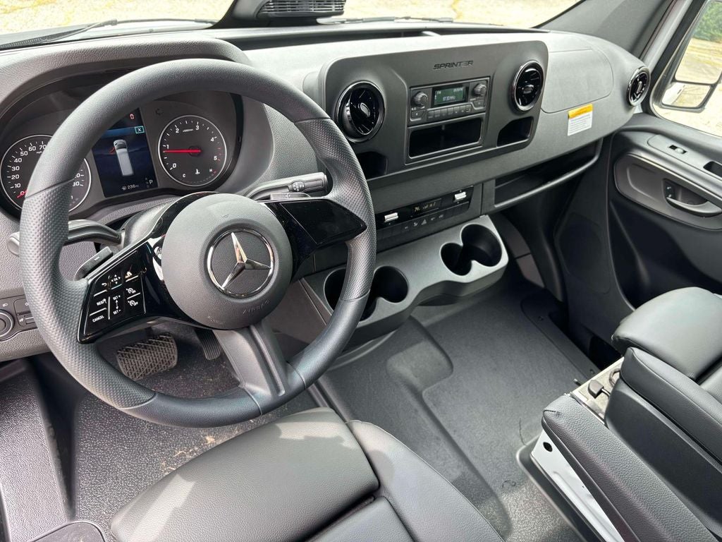 2026 Mercedes-Benz Sprinter 2500 Cargo 170 WB High Roof